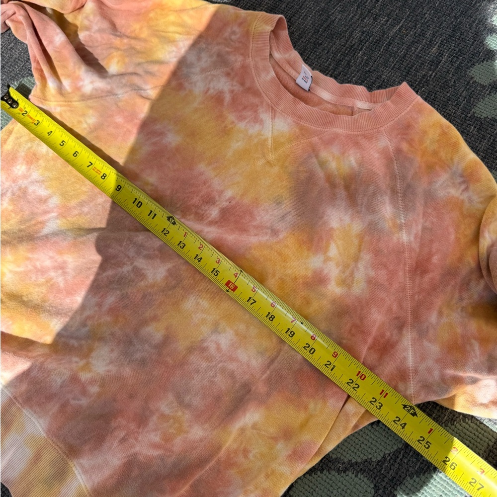 Old Navy Pink and Yellow Tie-Dye Set large - Picture 9 of 11